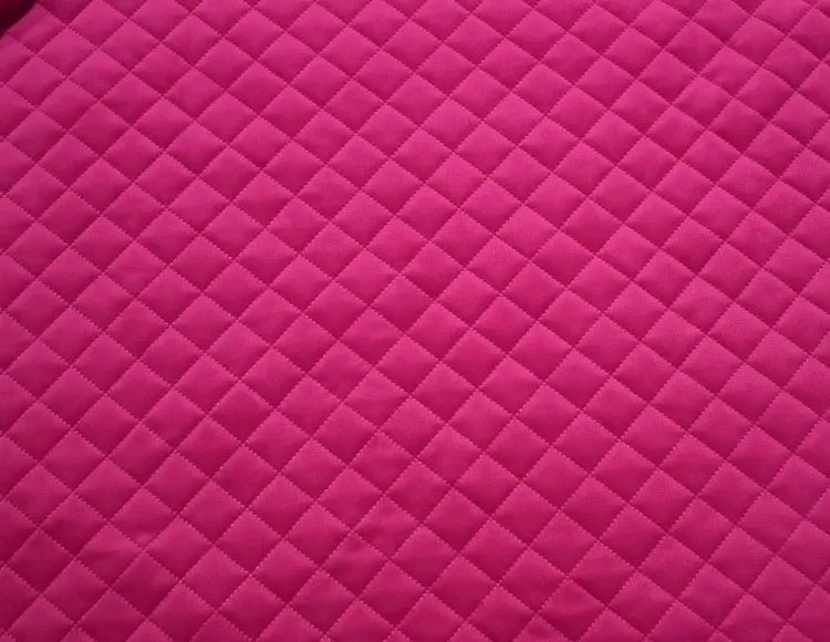 velvet pikowany cegiełka, tkanina velvet pikowana, velvet premium pikowany, materiał velvet cegiełka, velvet na kocyk, velvet dla dzieci, velvet pikowany na ocieplinie, tkanina dekoracyjna velvet, velvet tapicerski pikowany, miękki velvet pikowany,